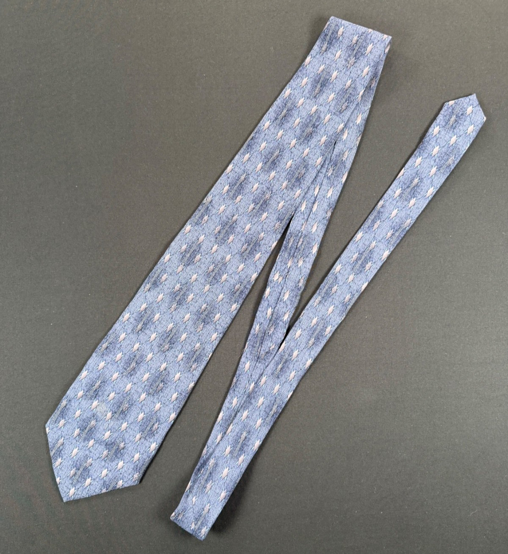 Croft & Barrow Blue Pattern Neck Tie - 100% Silk - Vintage